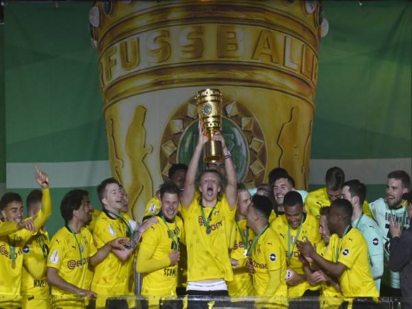 Tin bóng đá ngày 14/5: Dortmund vô địch Cúp Quốc gia Đức lần thứ 5